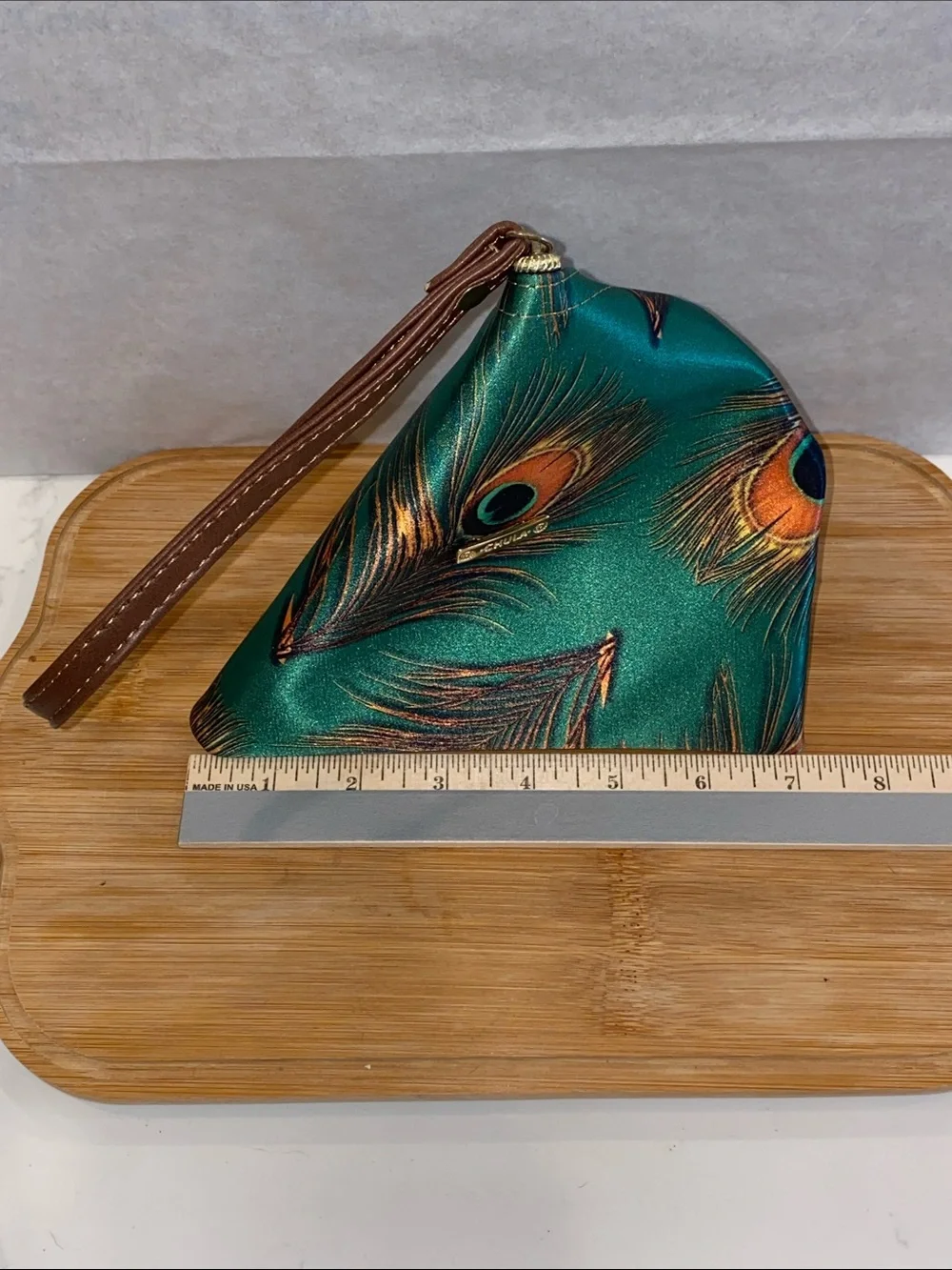 CHULA Peacock Feather Print Trianglr Wristlet Clutch - Green